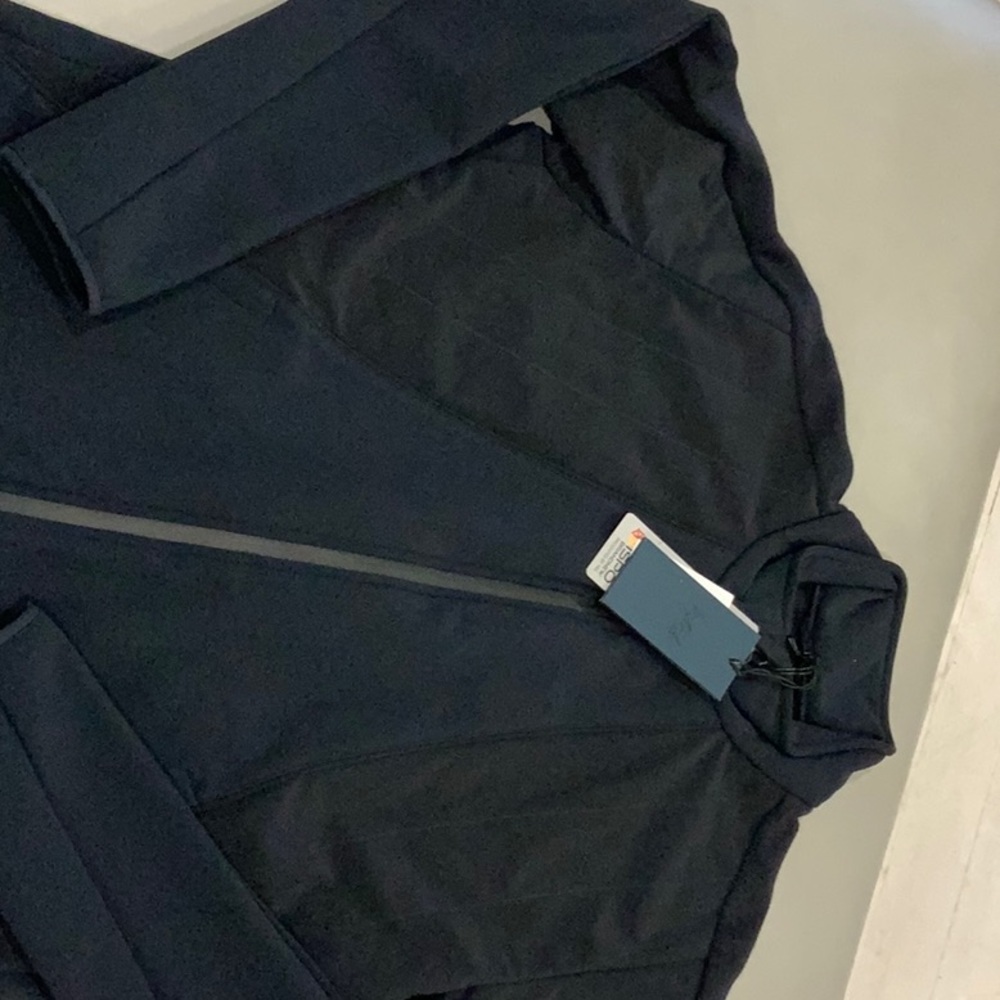 Aztech ski mid-layer. Size large. New.